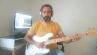 Fill pentatonic slap bass beginner intermediate / d&eacute;butant / interm&eacute;diaire fender jazz bass player