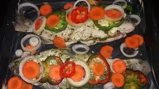 Фаршированная рыба, запеченная в духовке [ часть 1 ]