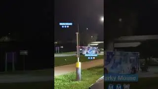 #elsa #frozen #movie #bus #buses #driving #transport #wow  #awesome #amazing #disney #video #shorts