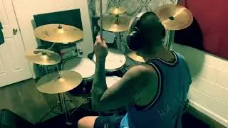 Michael Orris - &ldquo;Retro Funky&rdquo; by Free Drumless Tracks