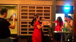 GLENN PERRY STEALS ABU DHABI FANS AT COURTYARD BY MARRIOTT HOTEL, ABU DHABI