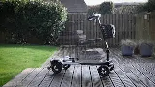 You Won’t Believe How This Tiny Scooter Folds — The Mojo Whizz!