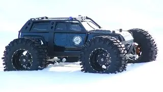 RC ADVENTURES - TRAXXAS SUMMiT - Fugitive Recovery Vehicle 4x4 - Apocalypse Truck