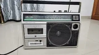 national Panasonic MW/SW1/SW2 & 3BAND RADIO CASSETTE RECORDER 90233 21435 