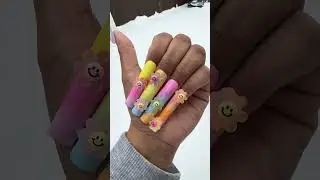 Colorful Flower Nails #nailsbyzana