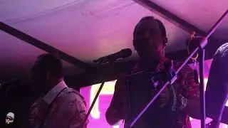 PRISIONERO DE TUS LABIOS Y ME ENAMORE DE TI ENVIVO NENITO VARGAS