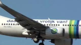 Transavia Boeing 737-700 PH-XRC Landing Malaga..Daar word je vrolijk van! special sticker.mp4