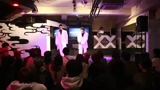 MUSICCUBE contrapposto