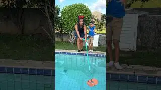 Oh no, David asks for help and is crying? 😭😂 #shorts #funnyshorts #funnyvideo