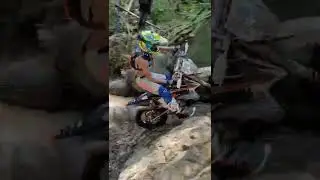 wawan kadri hard enduro hiu selatan jalur sungai