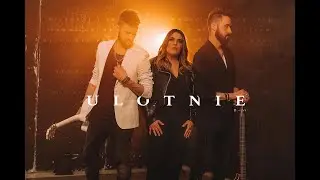 Three Of Us - Ulotnie
