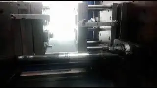 Injection mold Three plate Cold runner With Latchs ( fully automatic mold ) for high production