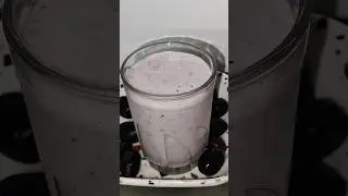 jamun lassi aapne try ki kabhi #shortvideo #food #indiandrink #recipe #streetfood #jamun #lassi