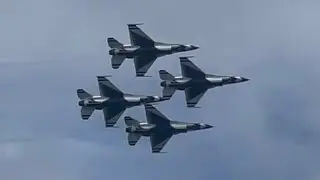 2025 USAF Thunderbirds (low show)  - Chicago air and water show (Sunday) 8/17/25 