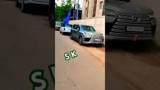 Lexus and range rover