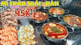 Mì Chảo 45K Siêu Topping Kiểu Thái – Hàn Khiến Giới Trẻ Sài Gòn Đang Rần Rần Kéo Nhau Đi Ăn Thử