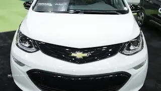 2017 Chevrolet Bolt LT - Exterior And Interior Walkaround - Montreal Electric Vehicle Show 2017
