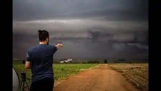 Tempestade com ventos fortes em Maringá, 25/11/2017