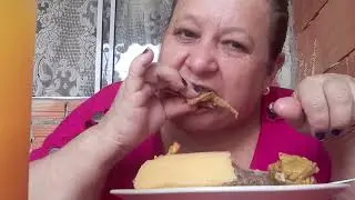 Almoço,  costelinha  de carneiro, hummm  bom demais 😋😋