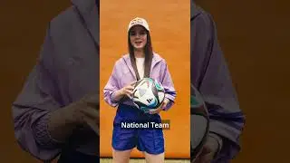 Red Bull Bulletin 2023 | BTS Covershooting mit Sarah Zadrazil | RINK