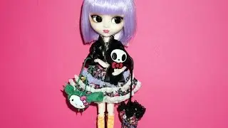 Pullip Tokidoki x Hello Kitty Violetta Special Edition doll unboxing review