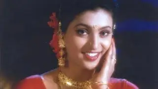 Sch&ouml;ne indische Schauspielerin Roja #90er