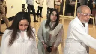 Sridevi , Boney Kapoor  Ramesh Sippy & His Wife  At Vinod Khanna Prayer Meet .