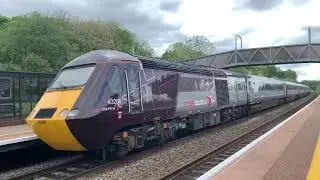 Trains at Tiverton Parkway