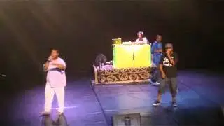 Proje&ccedil;&atilde;o grupo de rap de Diadema
