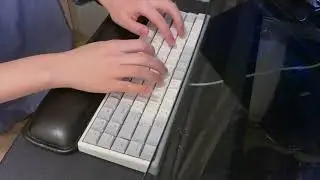 Niz Plum Atom 68 - Original Cherry vs KAT keycaps