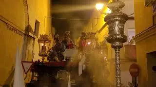 🎺Sobrecogedora revirá del Misterio de la Sagrada Cena de Sevilla a los sones de Las Cigarreras.