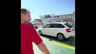 Pokazujem vam put:SPLIT-SUPETAR sa trajektom Jadrolinija (Hrvat Rijeka)