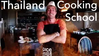 COOKING CLASS IN THAILAND!! We explored a local market and learned to make our favorite Thai food!