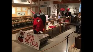 Tiny Tours: Episode 16 - Rotating Exhibits