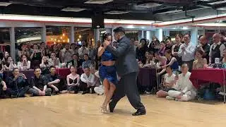 Jonathan Saavedra y Clarisa Aragon in HK - 19 April 2025 - 3/4