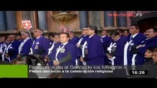 Fieles recibieron el mes morado orando y adorando al Se&ntilde;or de los Milagros