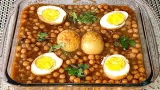 Street Style Anda Channy Recipe | Anda Chana Masala | Pakistani Breakfast | Rukhi Cooking Style