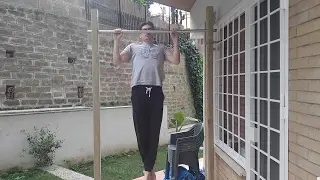 How to make a freestanding pull up bar / diy Sbarra per Trazioni