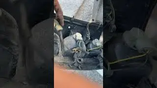 Turn signal bulb change #bulb #chevrolet #subscribe #like #automobile #howto #diy #vanlife #tools