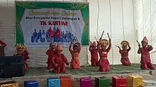 Tari ampar ampar dari siswa TK Kartini pematang ibul 