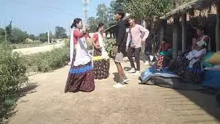 Tohar jhumka ma huinu fida marlo uprese thunka tihar bhaili dance 2082