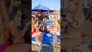 Getting Girl's Instagrams With Magic #streetmagic #magician