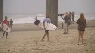 Leandro Usuna Surfs at the US Open of Surfing