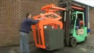 Mechanical Scissor Grab from Invicta Forks & Attachments