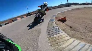 Ninja 300 vs. 400 Supermoto Apex Racing
