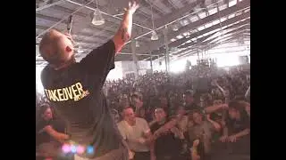 Terror - Push it Away (Live @ Hellfest 2003)