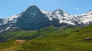 Relaxing 4K Hike: M&auml;nnlichen to Kleine Scheidegg (Bernese Oberland)