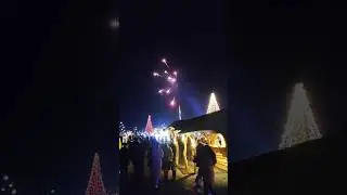 Магия света в семье Салай недалеко от Чазмы #салай #семья #рождество #свет