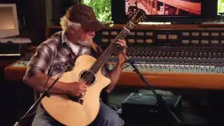 Don Potter and the Taylor Guitar 8-string Baritone