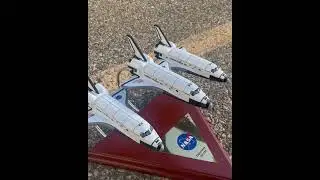 E5320 EXECUTIVE SERIES SPACE SHUTTLE (3 ACTIVE) COLLECTION 1/200 by Executive Series Models.